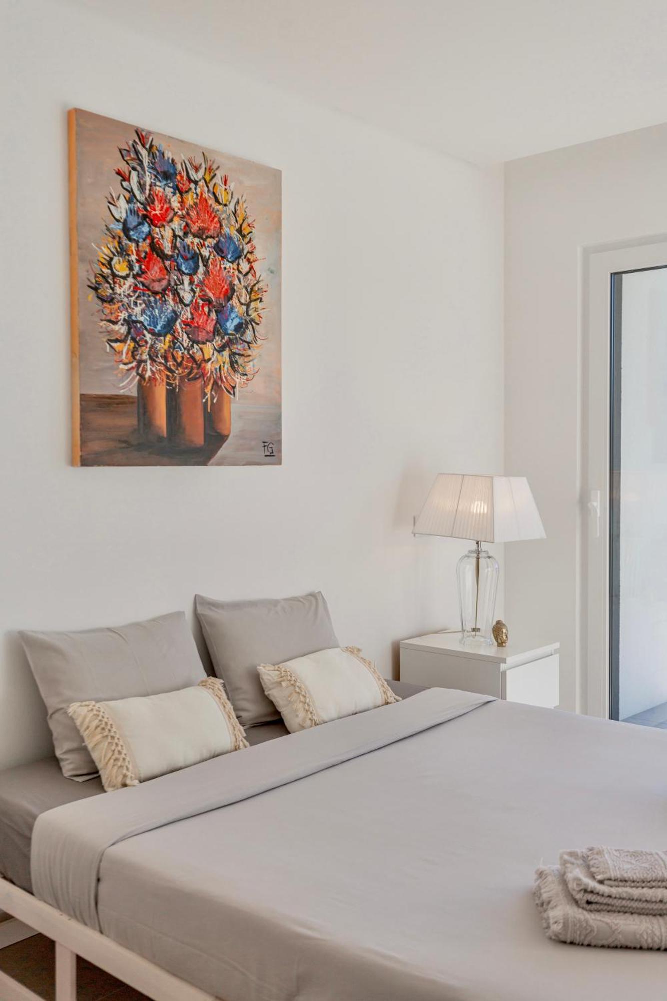 Villa Estrela โลรินญา ภายนอก รูปภาพ